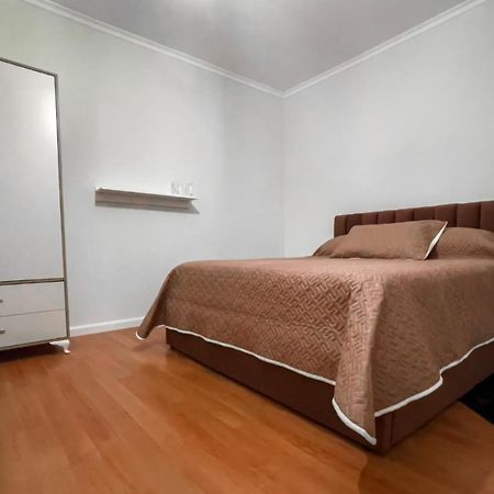 Vila Kodra Tirana Exteriör bild