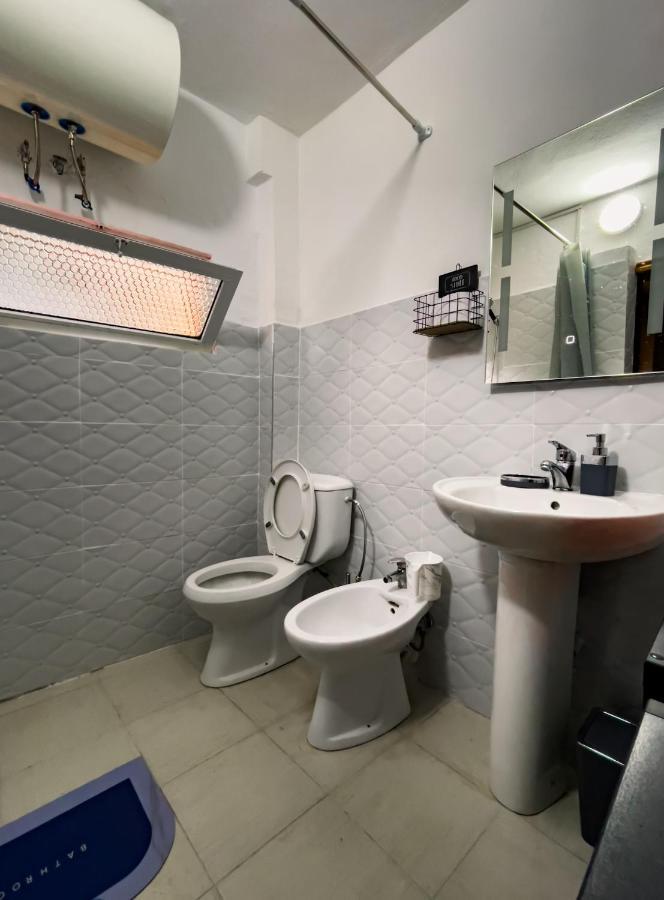Vila Kodra Tirana Exteriör bild